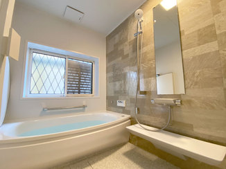 バスルームリフォーム マイクロバブル浴で体の芯までしっかり温まるお風呂